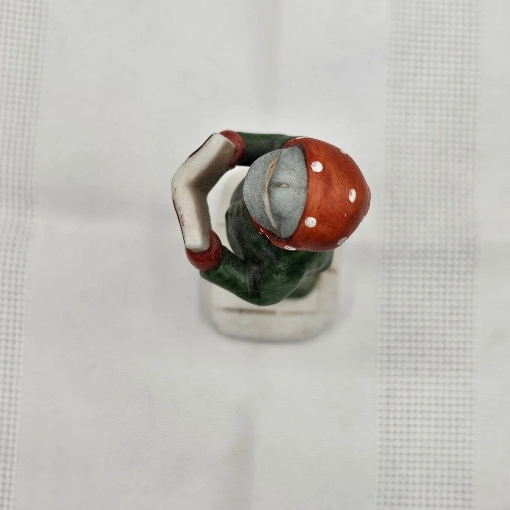 Norman Rockwell The Caroler NR-203 Christmas‎ Boy Dog Figurine 1979 SEP